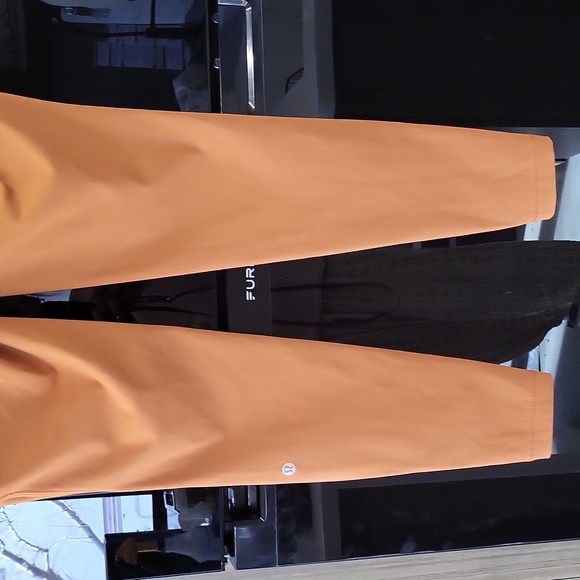 "Swift speed high rise tight" Leggings By "Lululemon" 🤎 - Picture 12 of 16
